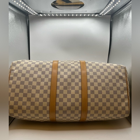 Louis Vuitton Damier Azure double zippered Keepall. - Picture 11 of 16